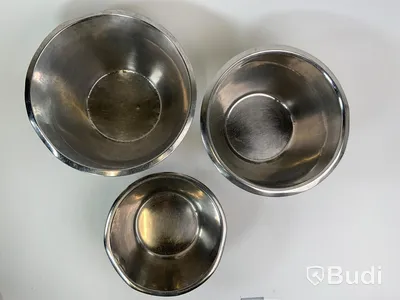 Köksskålar i metall