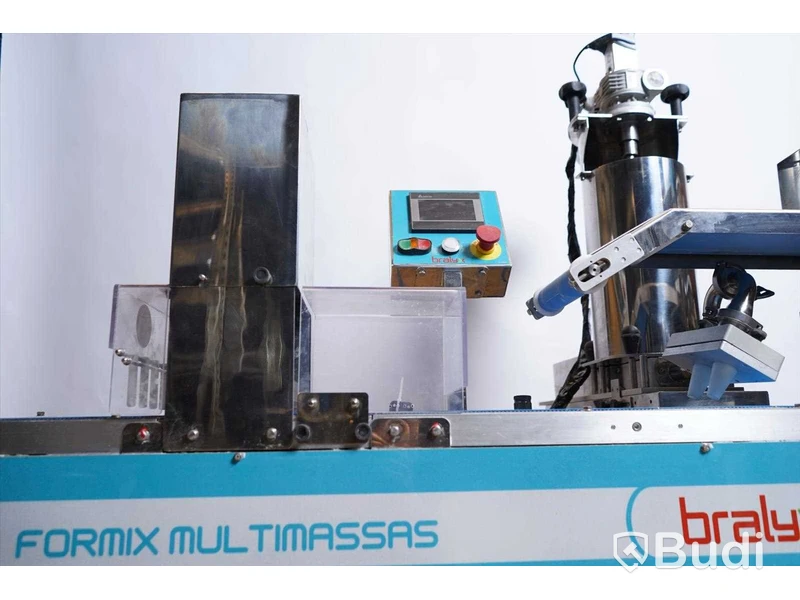 Bralyx Formix Multimassas maskin för automatiserad pirogtillverkning inkl. tillbehör och kompressor - maskin för formning och fyllning av deg (pirog, empanadas, ravioli etc.), Formix Multimassas, Bralyx; kompressor, Pro-line Herkules.