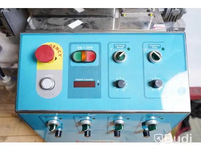 Bralyx Baby 5.0 MK .Automatiserad maskin för tillbverkning av bl.a Kibbeh (kibbe) inkl. tillbehör - för formning och fyllning av plockmat (falafel, kibbe, labneh etc.), Baby 5.0 MK, Bralyx.