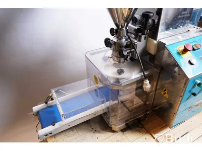 Bralyx Baby 5.0 MK .Automatiserad maskin för tillbverkning av bl.a Kibbeh (kibbe) inkl. tillbehör - för formning och fyllning av plockmat (falafel, kibbe, labneh etc.), Baby 5.0 MK, Bralyx.