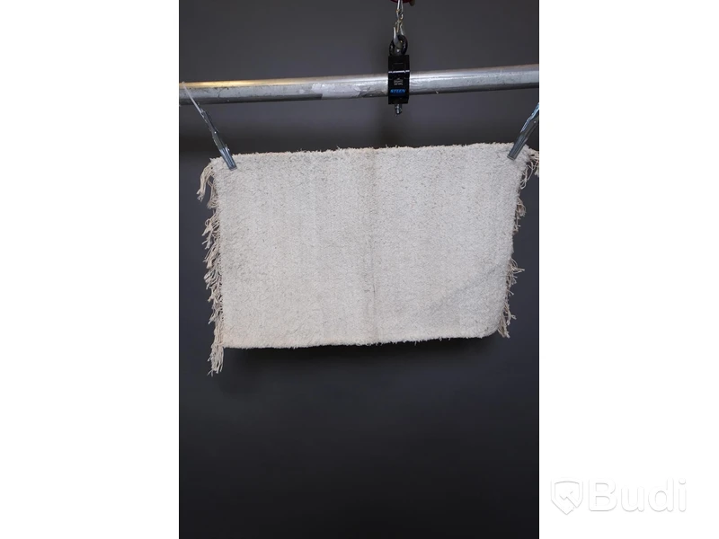Handknuten matta i 100 procent bomull, 60x120 cm