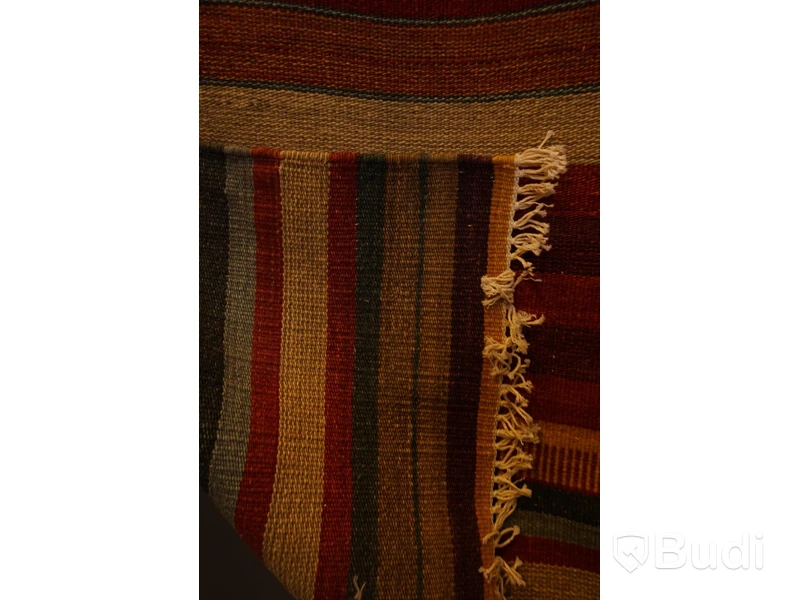 Handvävd röllakan från AXECO, design: FINE KILIM, 140 x 200 cm