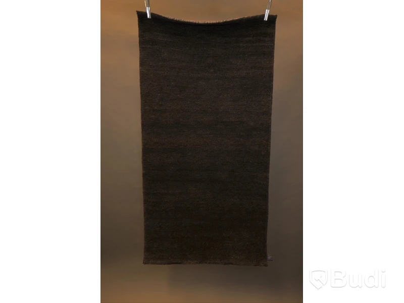 Handknuten matta från AXECO, från serien NEPali, 80x160 cm