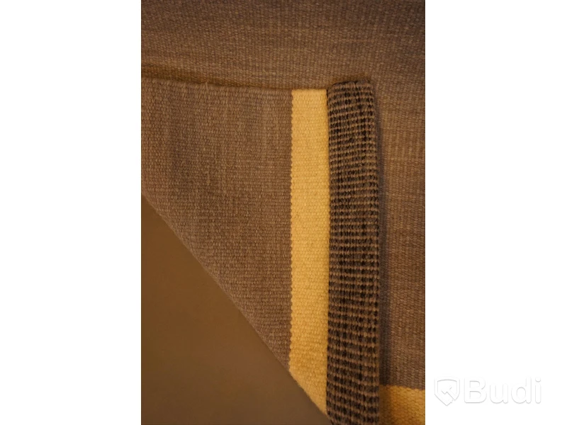 Handvävd röllakan från AXECO, design: KWADRAT, 80x250 cm