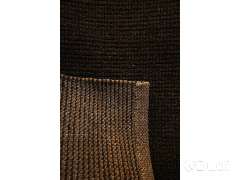 Handvävd röllakan från AXECO designad av Malin Ångström, design: SERGEL PLAIN, 80 x 300 cm
