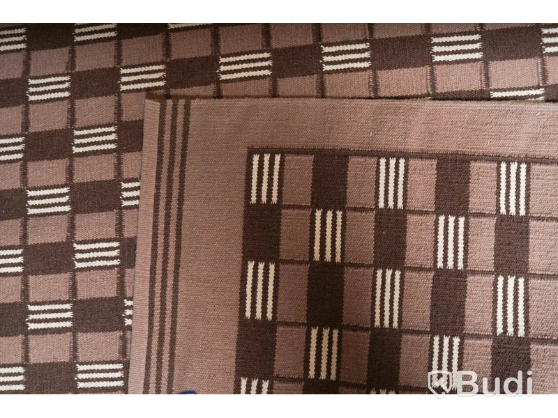 Handgjord matta, Axeco, 170 x 230 cm, design Anna-Johanna Ångström