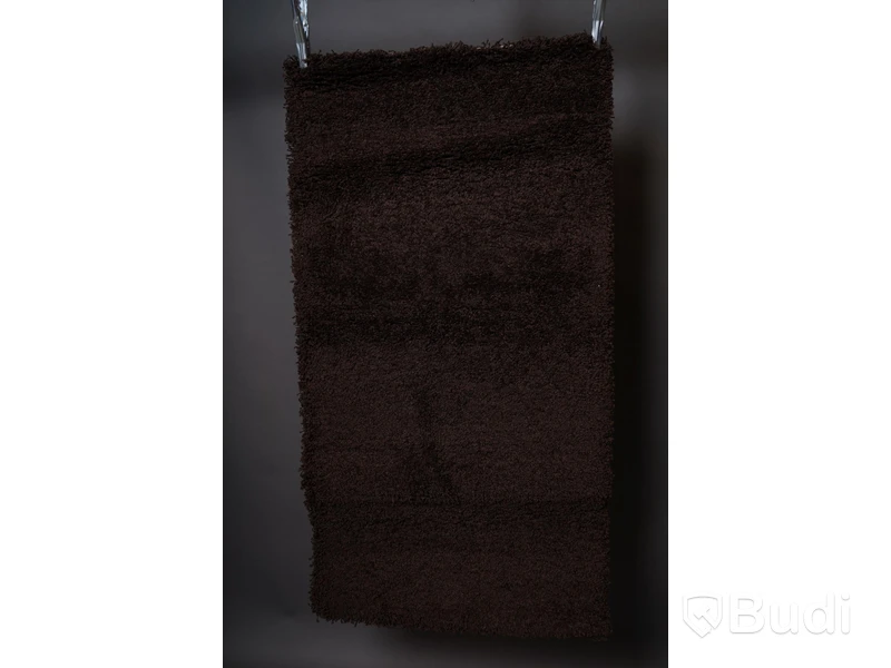 Handvävd matta i polypropylene i hög kvalité, 67x130cm