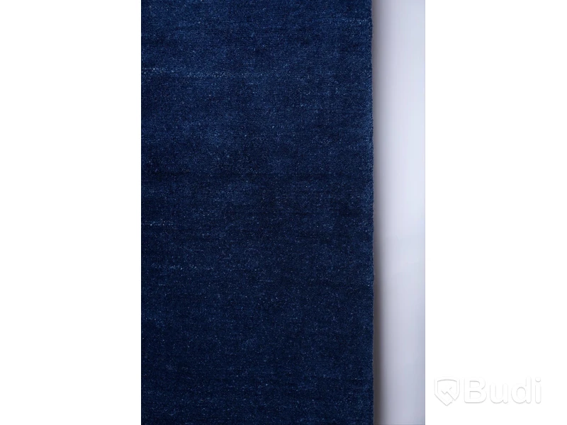Matta, Axeco 170x230 cm. Handknuten matta i ull i bra kvalité.