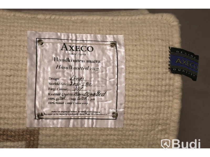 Axeco Handknuten matta i 100% ull, 200 x 280 cm