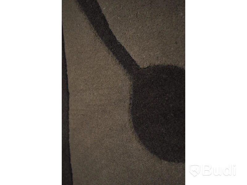 Axeco Handtuftad Matta, 140 x 200 cm, liten fläck