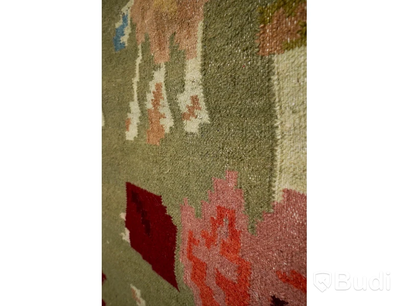 Handtuftad matta i naturmaterial av högsta kvalité 170 x 230 cm