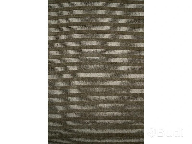 Matta, AXECO 153x235 cm. Handknuten matta i ull av högsta kvalité.