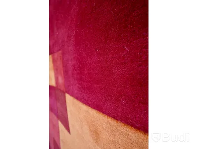 Matta, AXECO 140x200cm. Handknuten matta i ull av högsta kvalité.