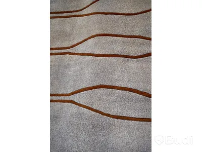 Matta, AXECO 140x200cm. Handknuten matta i ull av högsta kvalité.