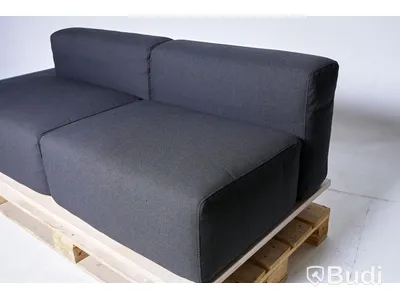 Designsoffa med växtförvaring - Meet designad av Fattorini & Rizzini & Partners för Offecct, 2-sits. OBS! sista bilden är referensbild