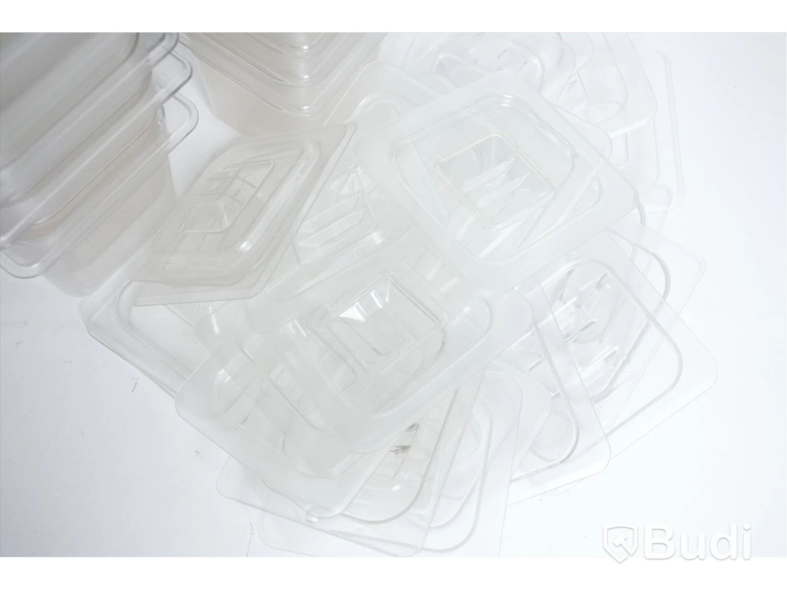 Diverse bleck samt lock (storlek 1/6)