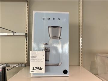 Kaffekvarn Smeg CGF01BLEU - svart