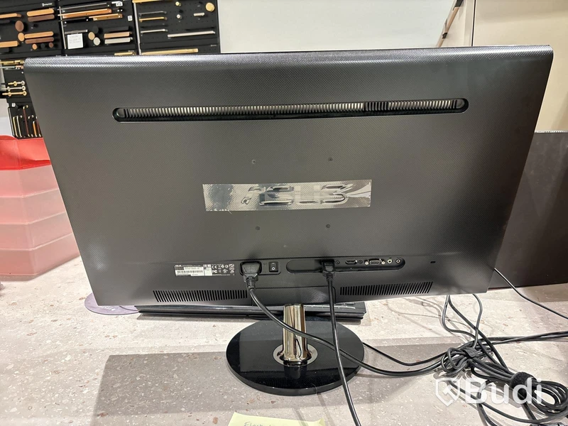 Stationär dator Asus G20 med monitor