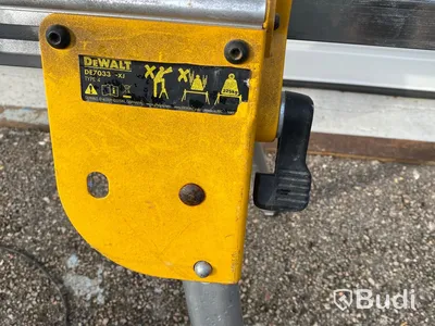 Kap/gersåg med stativ DeWalt