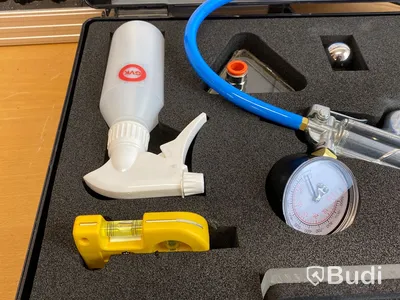 Testkit för täthetskontroll av tätskikt.
