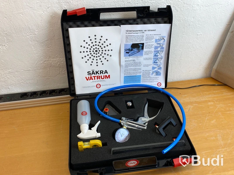 Testkit för täthetskontroll av tätskikt.