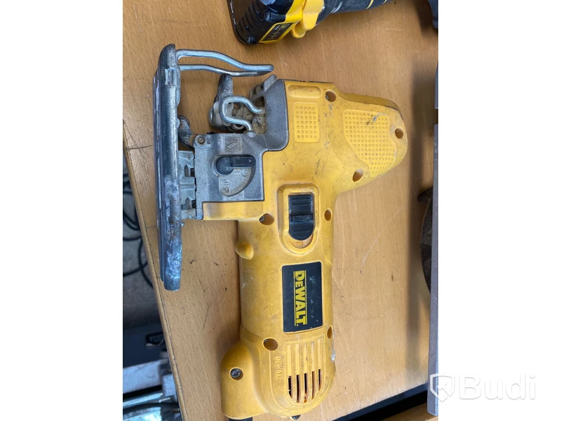 Spikpistol, skruvdragare m.m. DeWalt