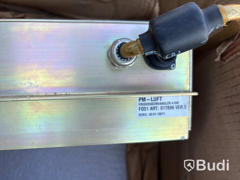 Ventilationsdetaljer och elektronik 1 pall