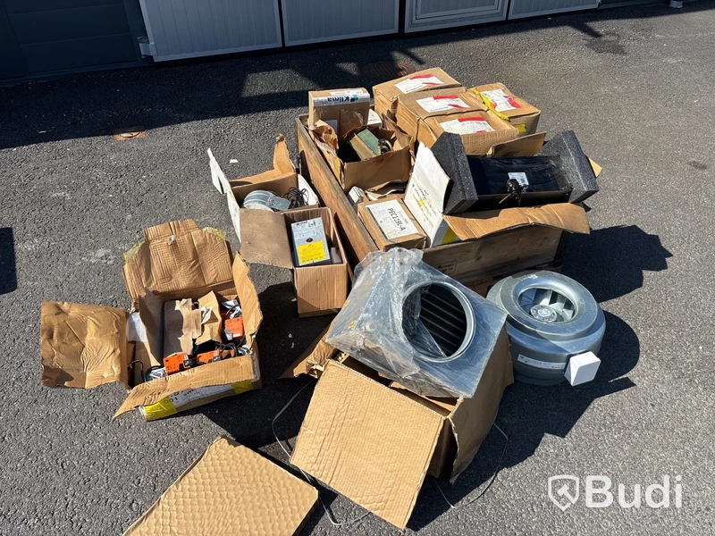 Ventilationsdetaljer och elektronik 1 pall