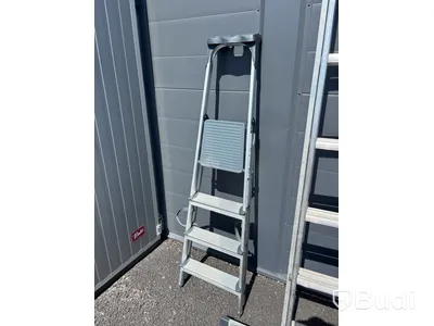 Stegar WIBE 4 styck och en säckkärra