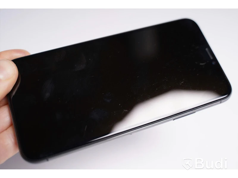 iPhone X - 64 GB, mindre repor framsida, 88 procent batterihälsa. Begagnad. Funktionstestad.