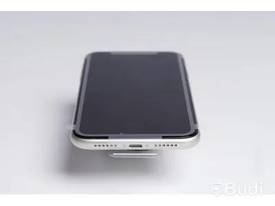 iPhone 11 - 64 GB, 100 procent batterihälsa. Ny.