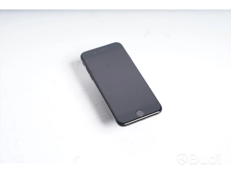 iPhone 7 - 32 GB, 67 procent batterihälsa.