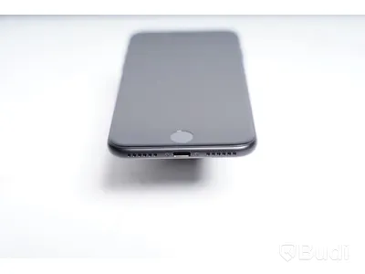 iPhone 7 - 128 GB, 100 procent batterihälsa.