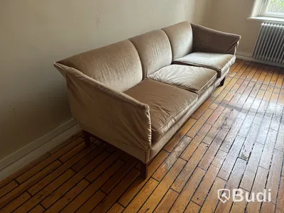 3-sits soffa från Pehr Dubb-salen på SU