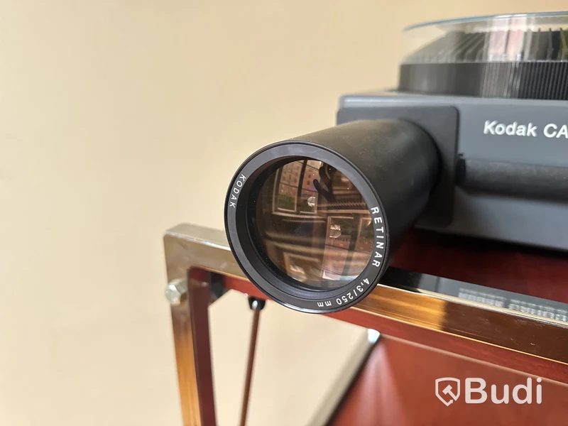Diaprojektor kodak Carousel S-AV 2030 inkl. Vagn