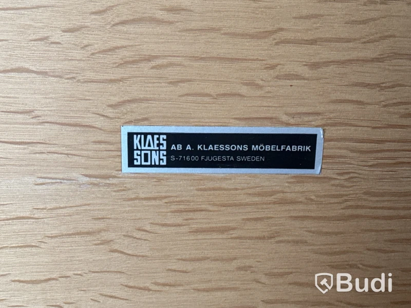 Skrivbord med låda AB A. Klaessons möbelfabrik