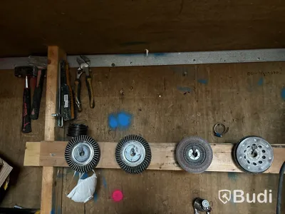 10 fots container med innehåll