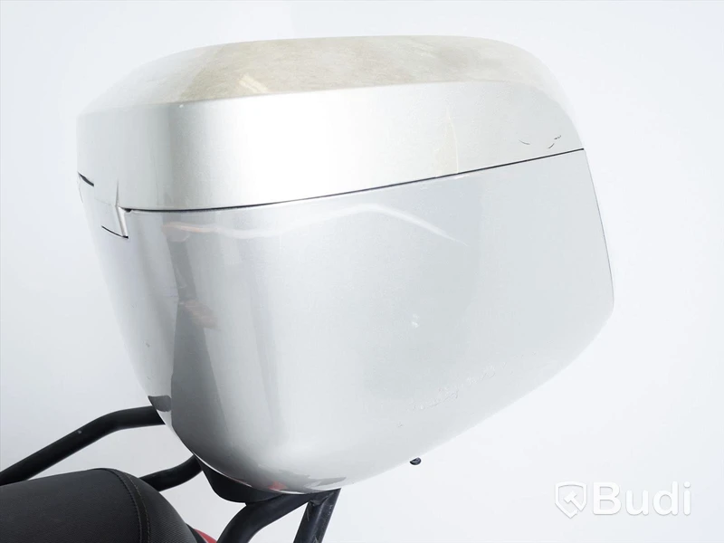 Moped NIU M+ Sport silver inkl. batteri och laddare