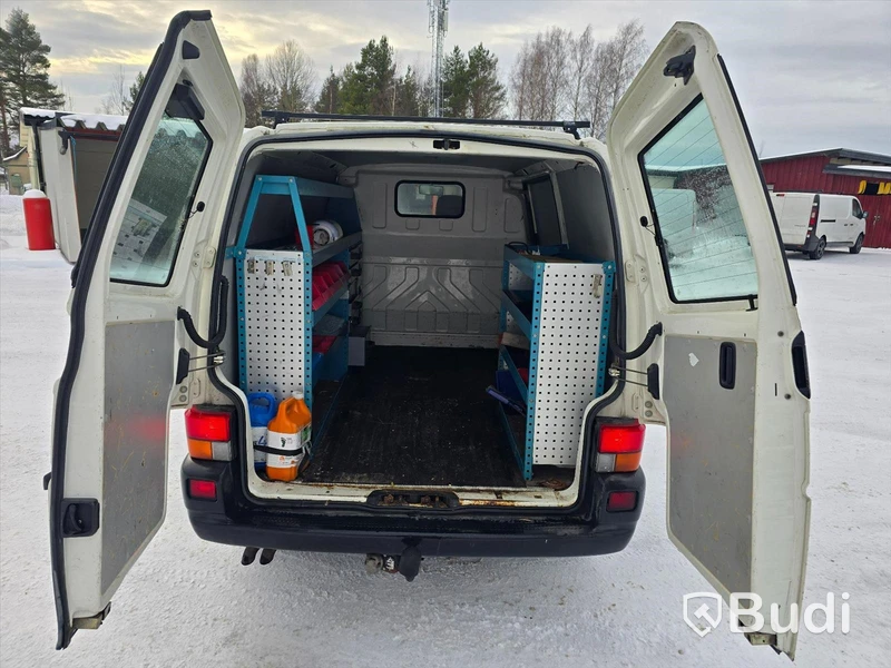 Volkswagen Transporter | TDI Baseline | 2002 | 17482 mil