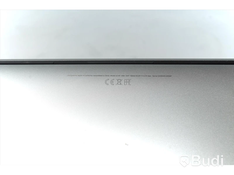 Macbook pro - 16 tum, 2019, Apple, 500 GB HD, 16 Gb 2667 MHz DDR4, inkl laddare och låda.