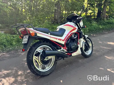 Motorcykel Honda VF 400 F | 1984