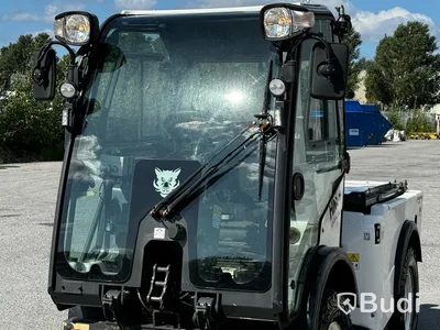 Redskapsbärare Multihog CX75 -2019