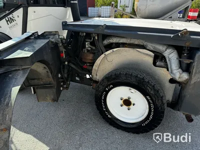 Redskapsbärare Multihog CX75 -2019