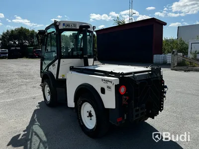 Redskapsbärare Multihog CX75 -2019