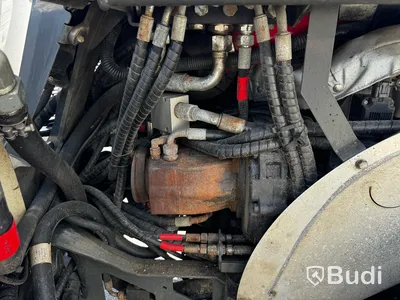 Redskapsbärare Multihog CX75 -2019