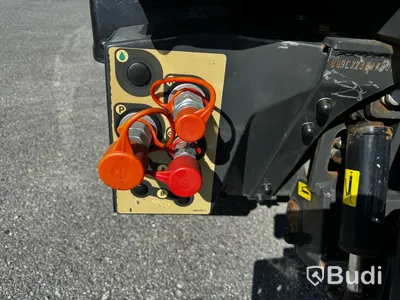 Redskapsbärare Multihog CX75 -2019