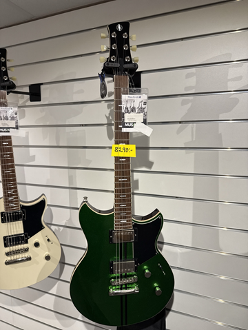 Elgitarr Yamaha Revstar RSS20 Flash Green - Ordpris 9 389:-