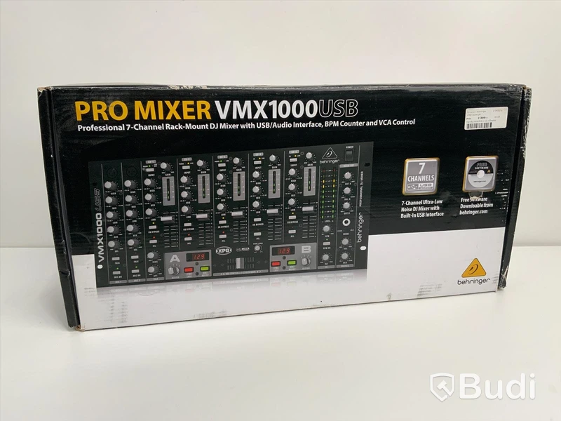 Mixer. Behringer pro mixer VM1000USB