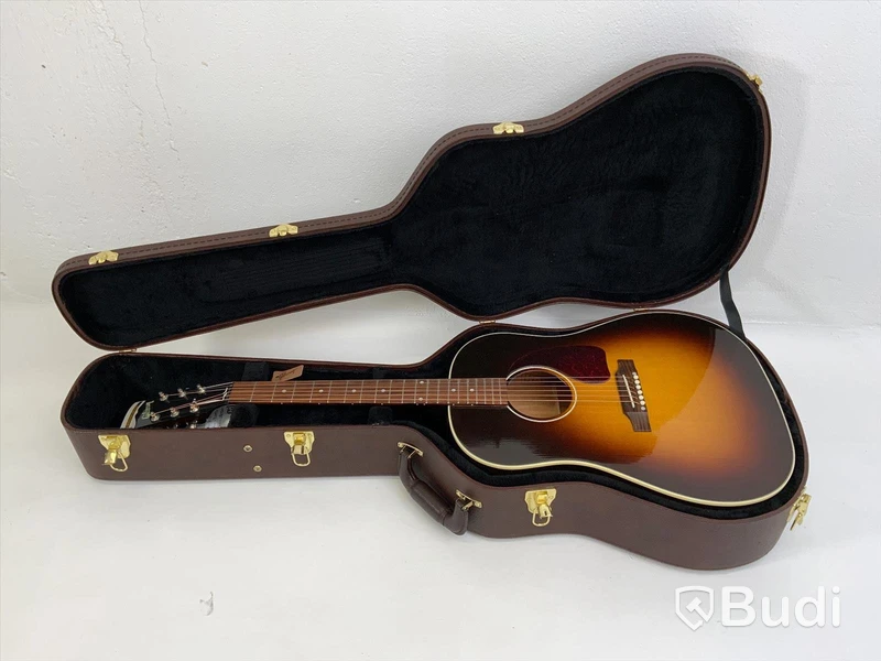 Gibson J-45 STANDARD