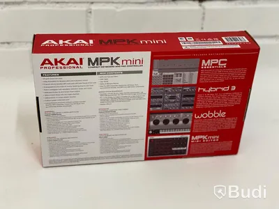 AKAI professional MPKmini compact keyboard and pad controller